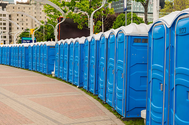 Best Standard Portable Toilet Rental  in Pawcatuck, CT